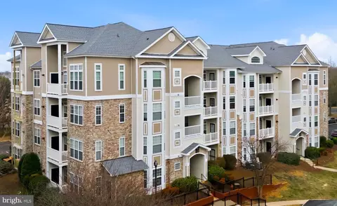 501 Sunset View Ter SE #407, Leesburg, VA 20175