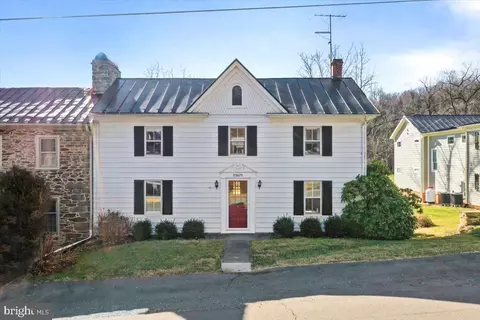 33675 Snickersville Tpke, Bluemont, VA 20135