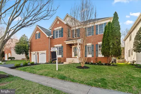 Exterior - 25413 Bradshaw Dr, Chantilly, VA 20152 photo 9 of 9