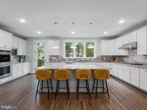 Kitchen - 22976 Copper Tree Ter, Ashburn, VA 20148 photo 1 of 4