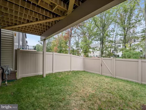 Exterior - 22976 Copper Tree Ter, Ashburn, VA 20148 photo 5 of 10