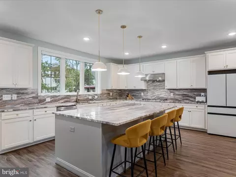 Kitchen - 22976 Copper Tree Ter, Ashburn, VA 20148 photo 2 of 4