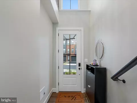 Entry Way - 22976 Copper Tree Ter, Ashburn, VA 20148 photo 2 of 8