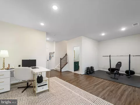 Entry Way - 22976 Copper Tree Ter, Ashburn, VA 20148 photo 8 of 8