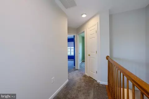 Entry Way - 44179 Tippecanoe Ter, Ashburn, VA 20147 photo 4 of 4