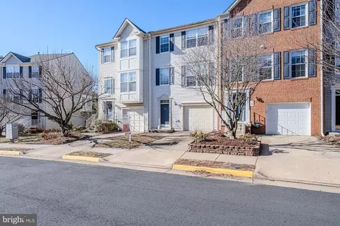 Exterior - 44179 Tippecanoe Ter, Ashburn, VA 20147 photo 2 of 8
