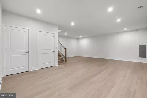 Other - 44510 Lowestoft Sq, Ashburn, VA 20147 photo 3 of 8