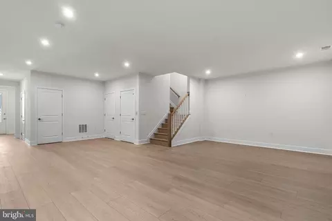 Other - 44510 Lowestoft Sq, Ashburn, VA 20147 photo 4 of 8
