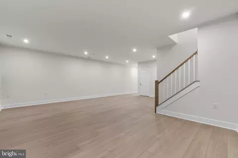 Other - 44510 Lowestoft Sq, Ashburn, VA 20147 photo 5 of 8
