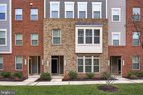 24729 Monk Meadows Ter, Sterling, VA 20166