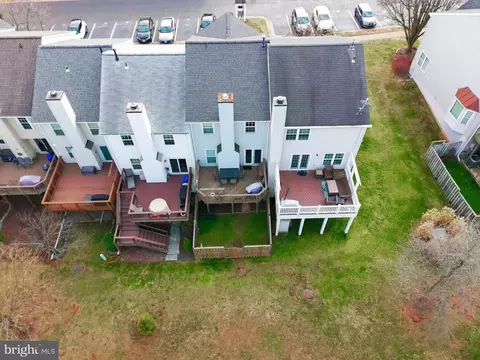 View/Area - 43484 Blacksmith Sq, Ashburn, VA 20147 photo 1 of 4