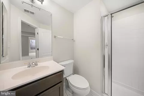 21945 Windy Oaks Sq, Broadlands, VA 20148 photo 36