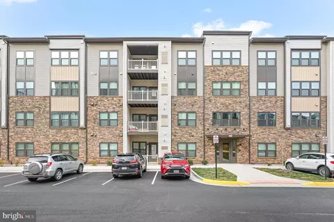 46294 Mount Milstead Ter #303, Sterling, VA 20164