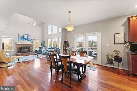 Dining - 43387 La Belle Pl, Ashburn, VA 20147 photo 3 of 3