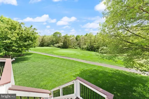Exterior - 43387 La Belle Pl, Ashburn, VA 20147 photo 2 of 15