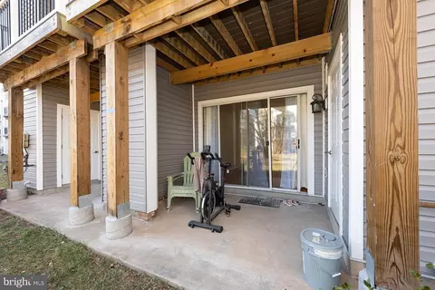 Exterior - 20602 Cornstalk Ter #101, Ashburn, VA 20147 photo 2 of 3