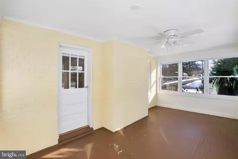 Exterior - 391 E Colonial Hwy, Hamilton, VA 20158 photo 4 of 10