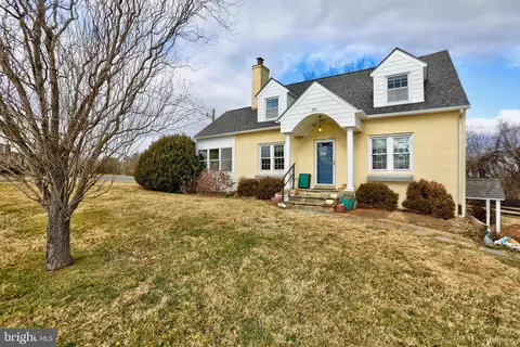 Exterior - 391 E Colonial Hwy, Hamilton, VA 20158 photo 6 of 10