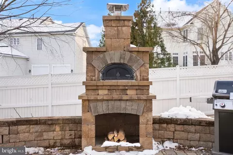 Other - 20413 Peckham St, Ashburn, VA 20147 photo 20 of 23