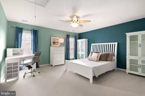 Bedroom - 20413 Peckham St, Ashburn, VA 20147 photo 2 of 7