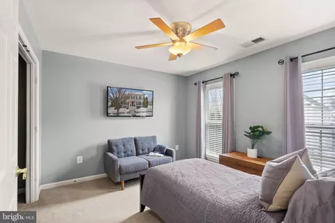 Bedroom - 20413 Peckham St, Ashburn, VA 20147 photo 4 of 7
