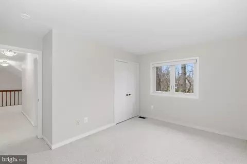 5 Wiltshire Ct E, Sterling, VA 20165 photo 26