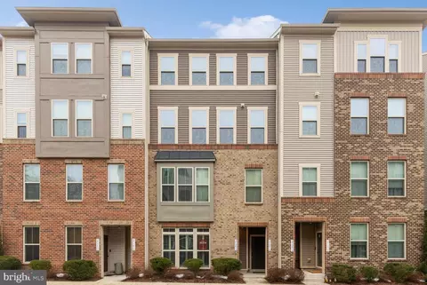 25294 Gray Poplar Ter, Aldie, VA 20105