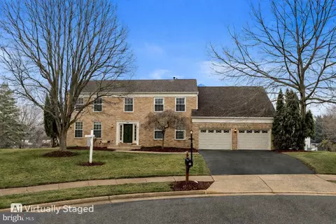 18534 Tyrrell Ct, Leesburg, VA 20176