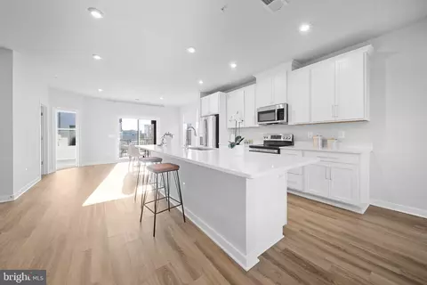 Entry Way - 43730 Transit Sq, Ashburn, VA 20147 photo 4 of 11