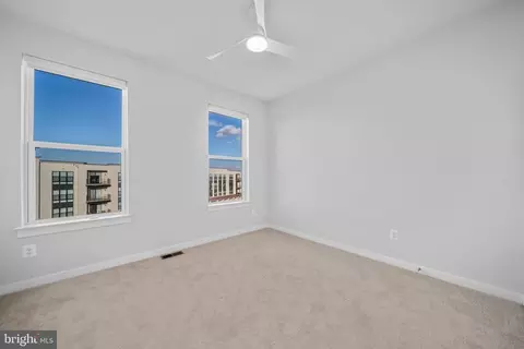 Bedroom - 43730 Transit Sq, Ashburn, VA 20147 photo 6 of 7