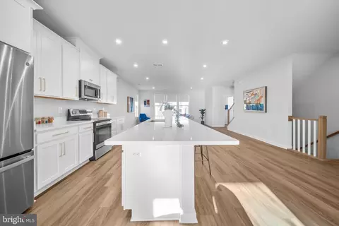 Entry Way - 43730 Transit Sq, Ashburn, VA 20147 photo 3 of 11