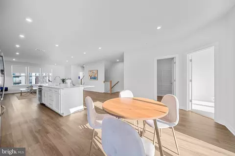 Dining - 43730 Transit Sq, Ashburn, VA 20147 photo 1 of 1