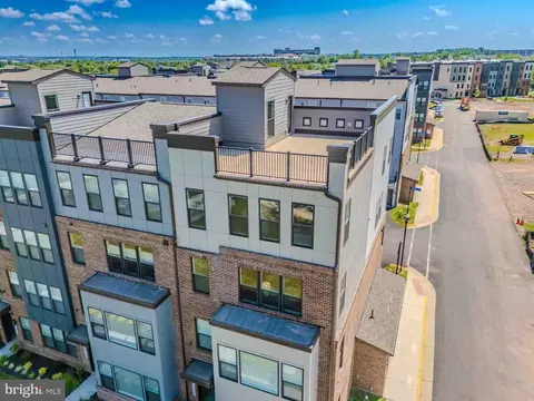 View/Area - 43730 Transit Sq, Ashburn, VA 20147 photo 2 of 3