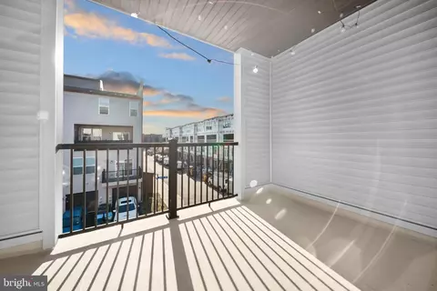 Entry Way - 43730 Transit Sq, Ashburn, VA 20147 photo 6 of 11
