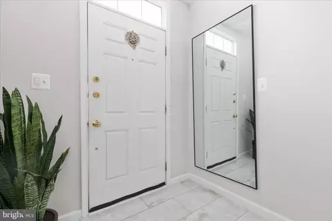 42824 Nations St, Chantilly, VA 20152 photo 3