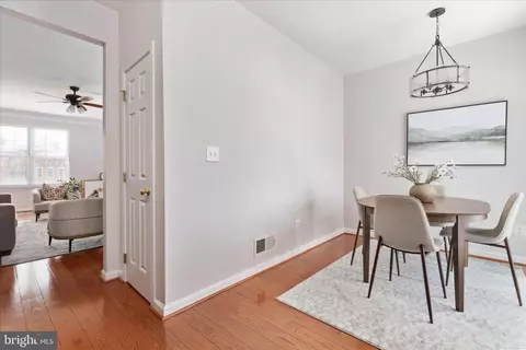 42824 Nations St, Chantilly, VA 20152 photo 8