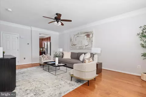 42824 Nations St, Chantilly, VA 20152 photo 6