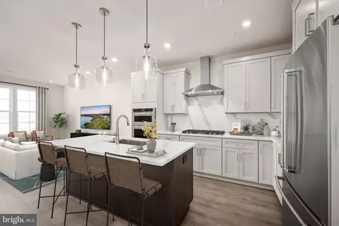 43431 Monroe Crest Ter, Ashburn, VA 20148