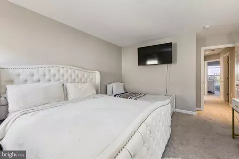 44310 Silkworth Ter, Ashburn, VA 20147 photo 18