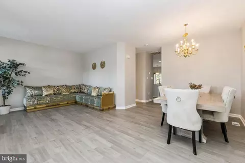 44310 Silkworth Ter, Ashburn, VA 20147 photo 3