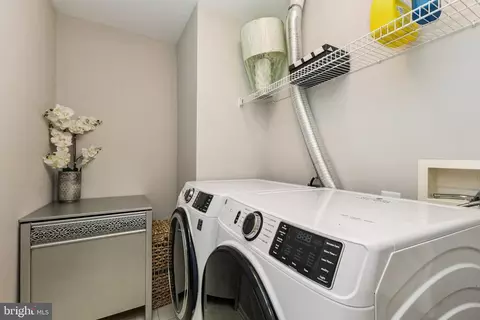 44310 Silkworth Ter, Ashburn, VA 20147 photo 13