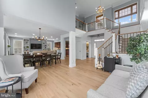 Entry Way - 43344 Markham Pl, Ashburn, VA 20147 photo 3 of 11