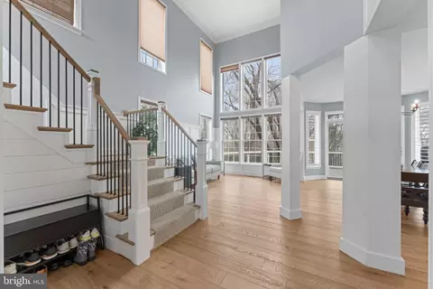 Entry Way - 43344 Markham Pl, Ashburn, VA 20147 photo 2 of 11