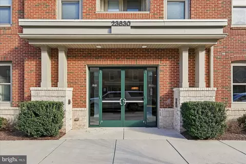 23630 Havelock Walk Ter #305, Ashburn, VA 20148