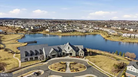 23630 Havelock Walk Ter #305, Ashburn, VA 20148