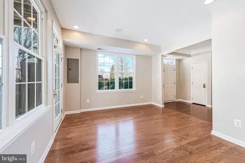 20401 Trails End Ter, Ashburn, VA 20147 photo 10