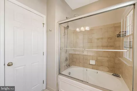 20401 Trails End Ter, Ashburn, VA 20147 photo 44