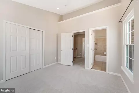 20401 Trails End Ter, Ashburn, VA 20147 photo 34