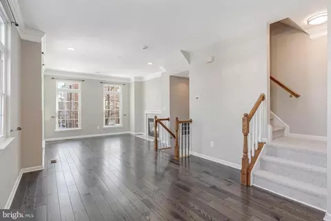 20401 Trails End Ter, Ashburn, VA 20147 photo 14