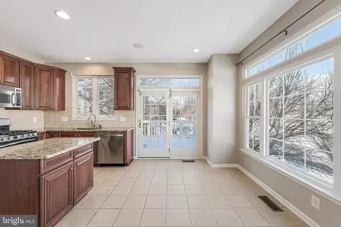 20401 Trails End Ter, Ashburn, VA 20147 photo 21